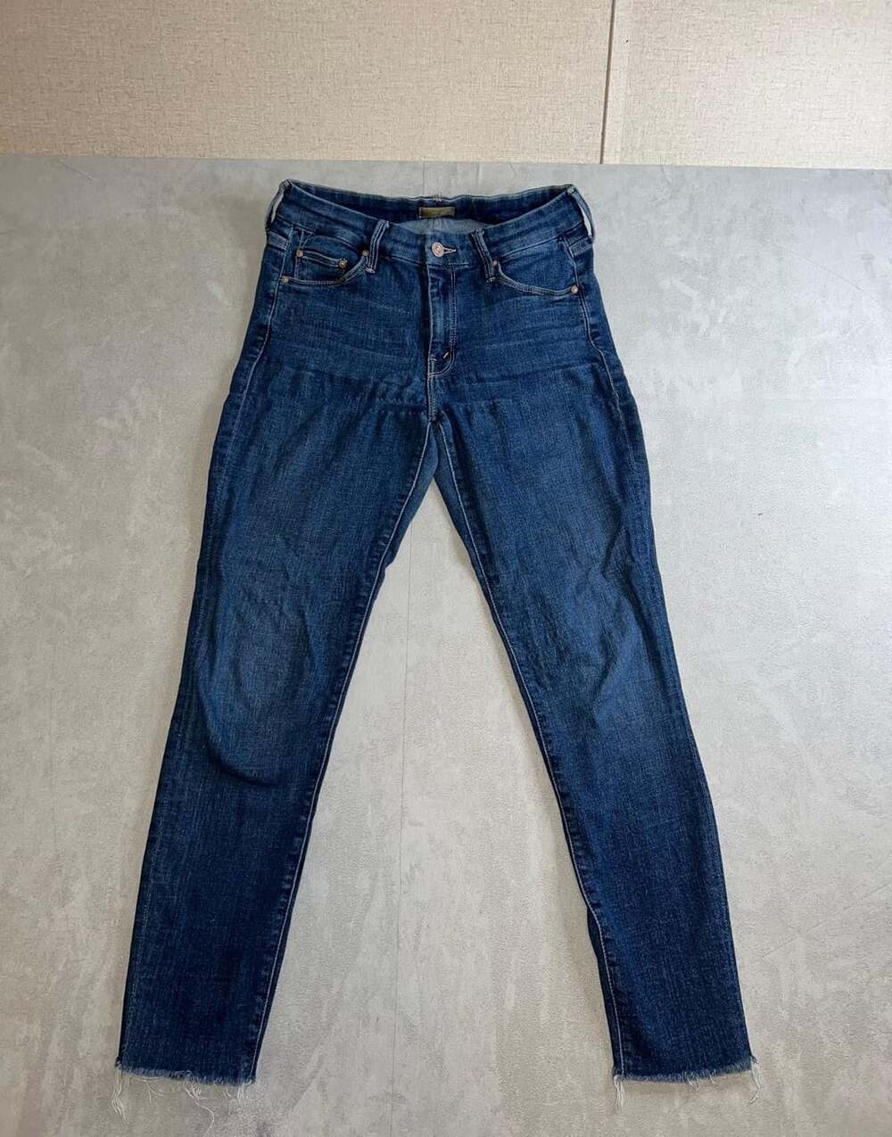Mother Skinny Jeans Blue Denim Raw Hem Size 27